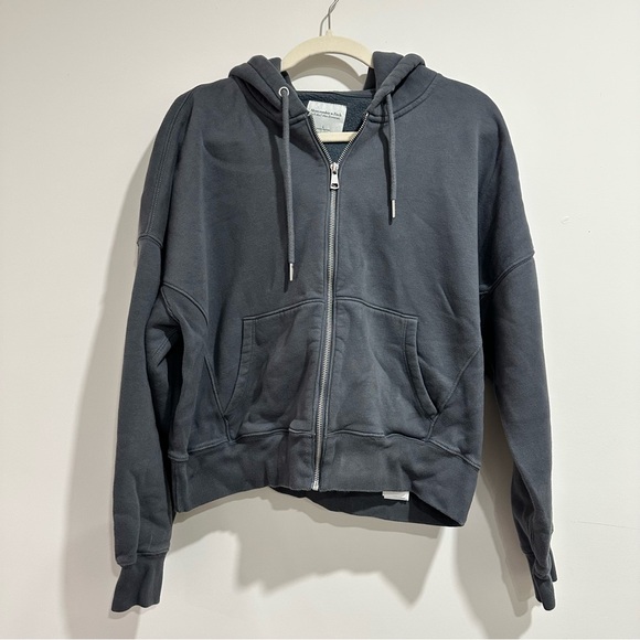Abercrombie & Fitch Tops - Abercrombie & Fitch “Soft A&F Max Essentials” Charcoal Zip-Up Hoodie